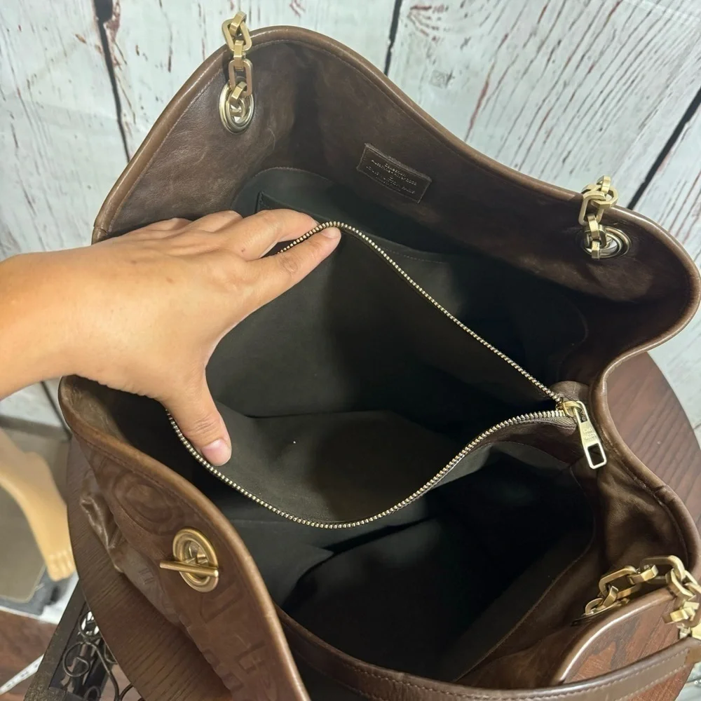 Louis Vuitton Paris Souple Whisper PM Chocolate Embossed leather bag limited